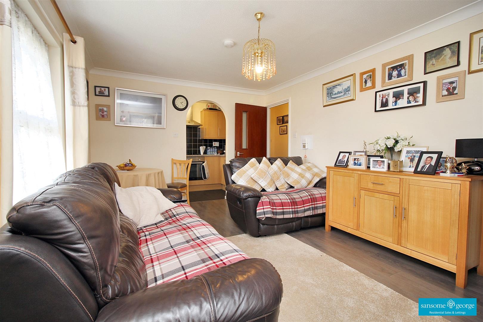 1 bed property in Gordon Palmer Court, Reading